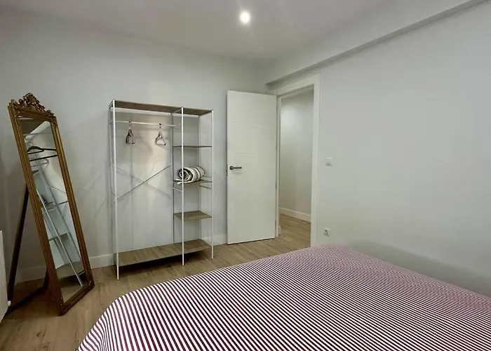 2k - En El Centro De Reformado * Castro Urdiales